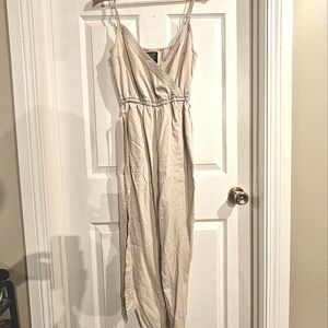 ABERCROMBIE & FITCH Elegant Cream Jumpsuit